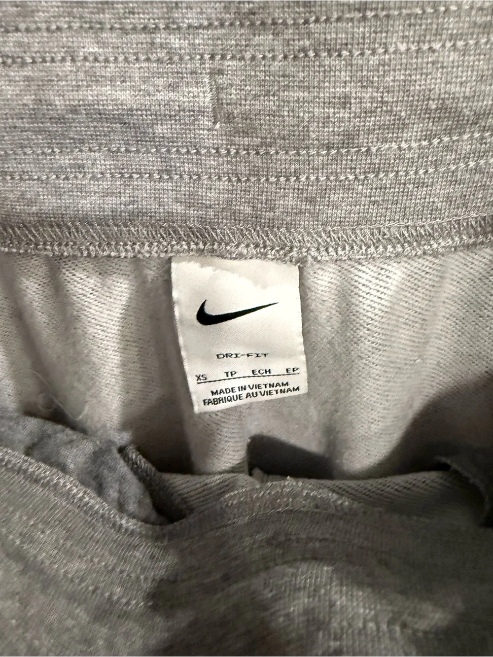 Women’s Nike Gray Sweatshirt and Jogger Set - Top SM. Bottoms XS